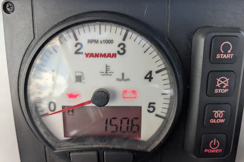 Uno Mas Yacht Photos Pics Yanmar RPM gauge and control panel on a 2021 Catalina 315 sailboat.