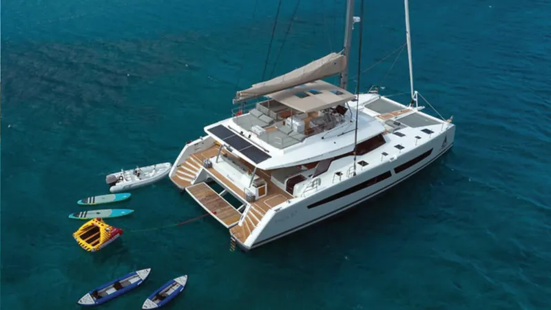 4 Seazens Yacht Photos Pics 