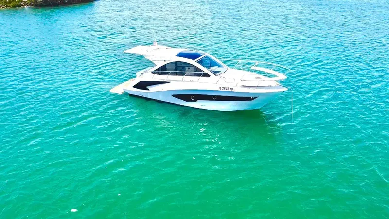  Yacht Photos Pics 