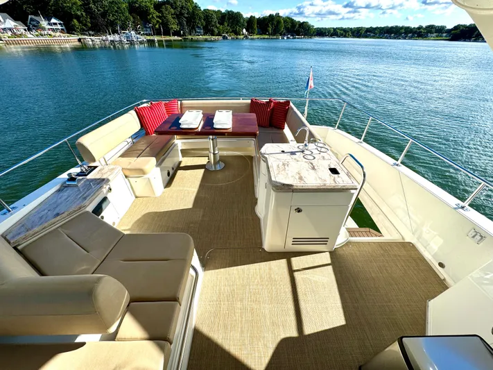 Kimberlee Dawn Yacht Photos Pics FlyBridge Aft