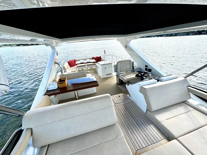 Kimberlee Dawn Yacht Photos Pics FlyBridge Looking Aft