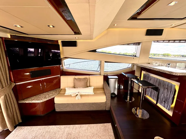 Kimberlee Dawn Yacht Photos Pics Salon Port Side