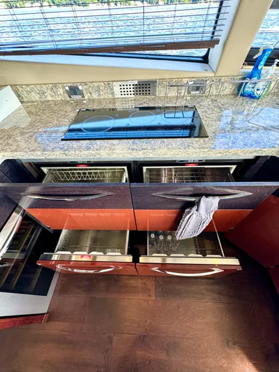 Kimberlee Dawn Yacht Photos Pics Galley Drawer Refrigerators & Freezers