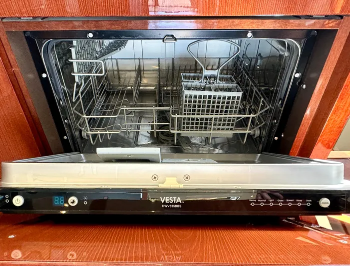 Kimberlee Dawn Yacht Photos Pics Vesta DishWasher - Galley