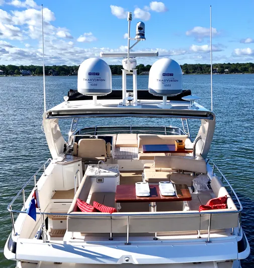 Kimberlee Dawn Yacht Photos Pics FlyBridge Aft Seating Area