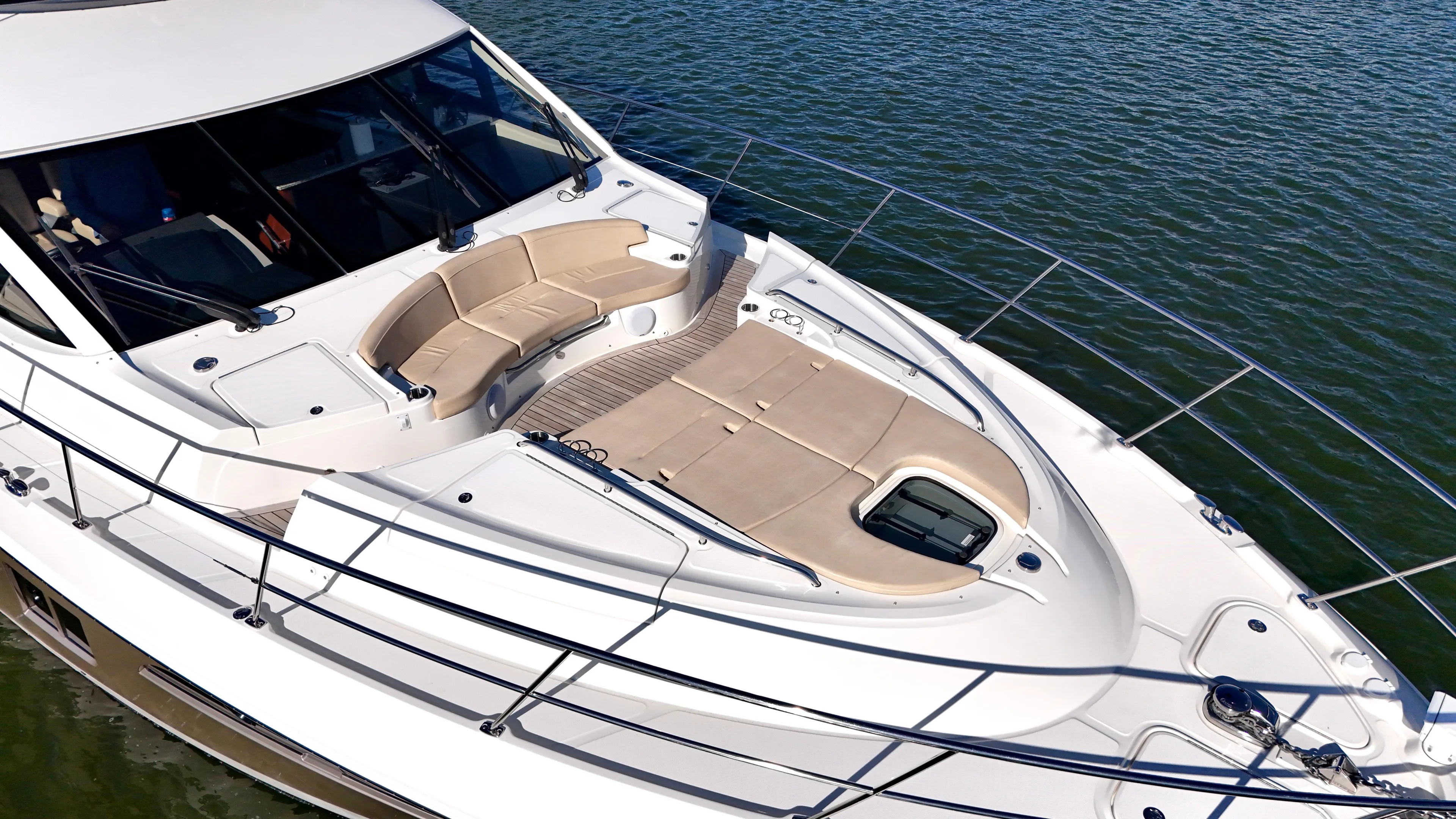 Kimberlee Dawn Yacht Photos Pics Bow Seating & Lounge Area