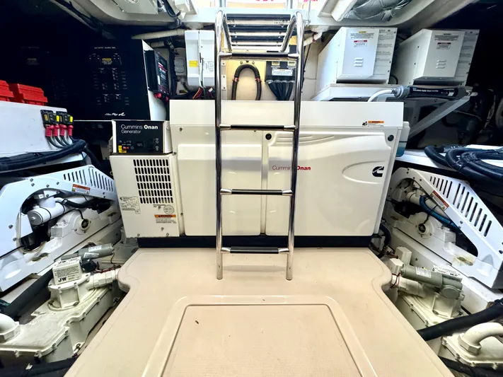 Kimberlee Dawn Yacht Photos Pics Onan 29Kw Generator