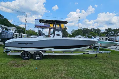 NauticStar 251 Hybrid
