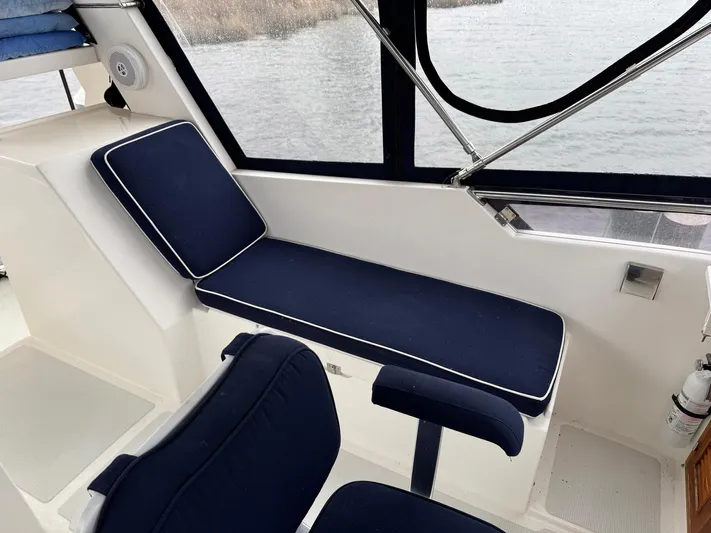 Meridian Yacht Photos Pics 