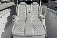 2025 EVERGLADES 395 CC - Image 18