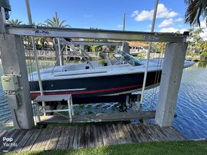 2004 Chris-Craft Launch 22