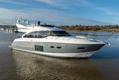 2014 Princess 52