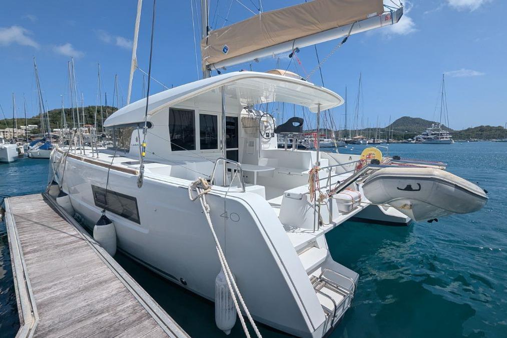 2018 Lagoon 40