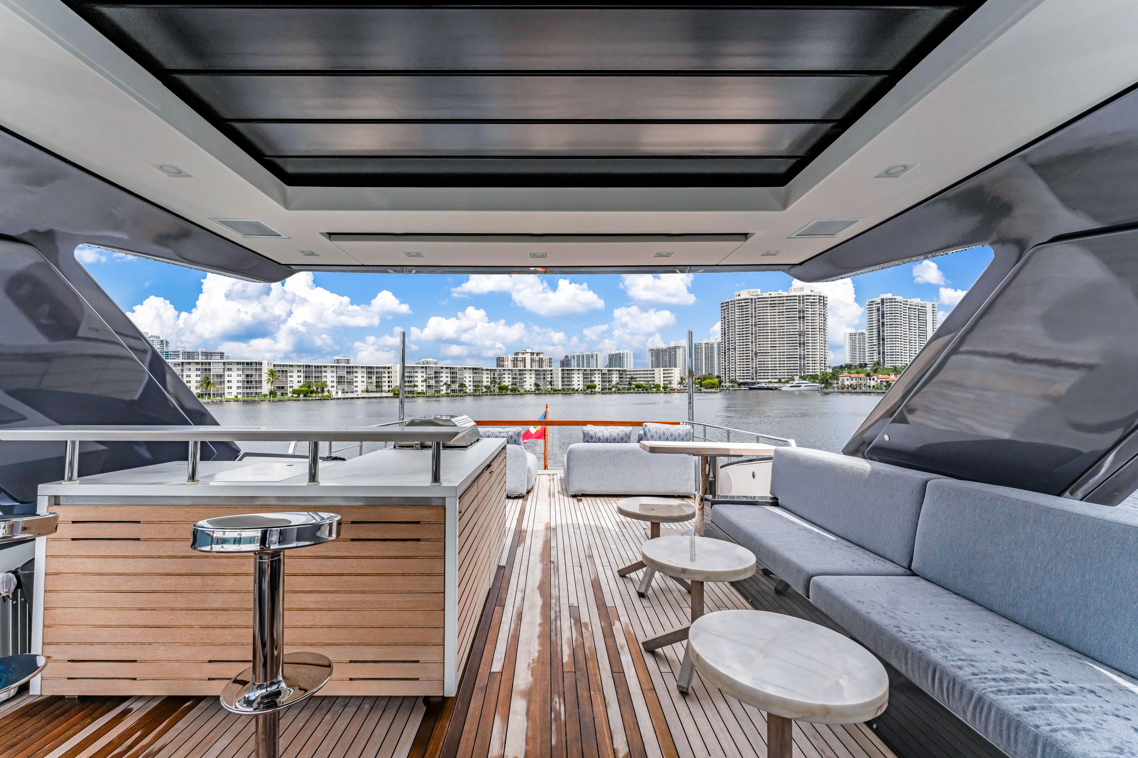 Yacht