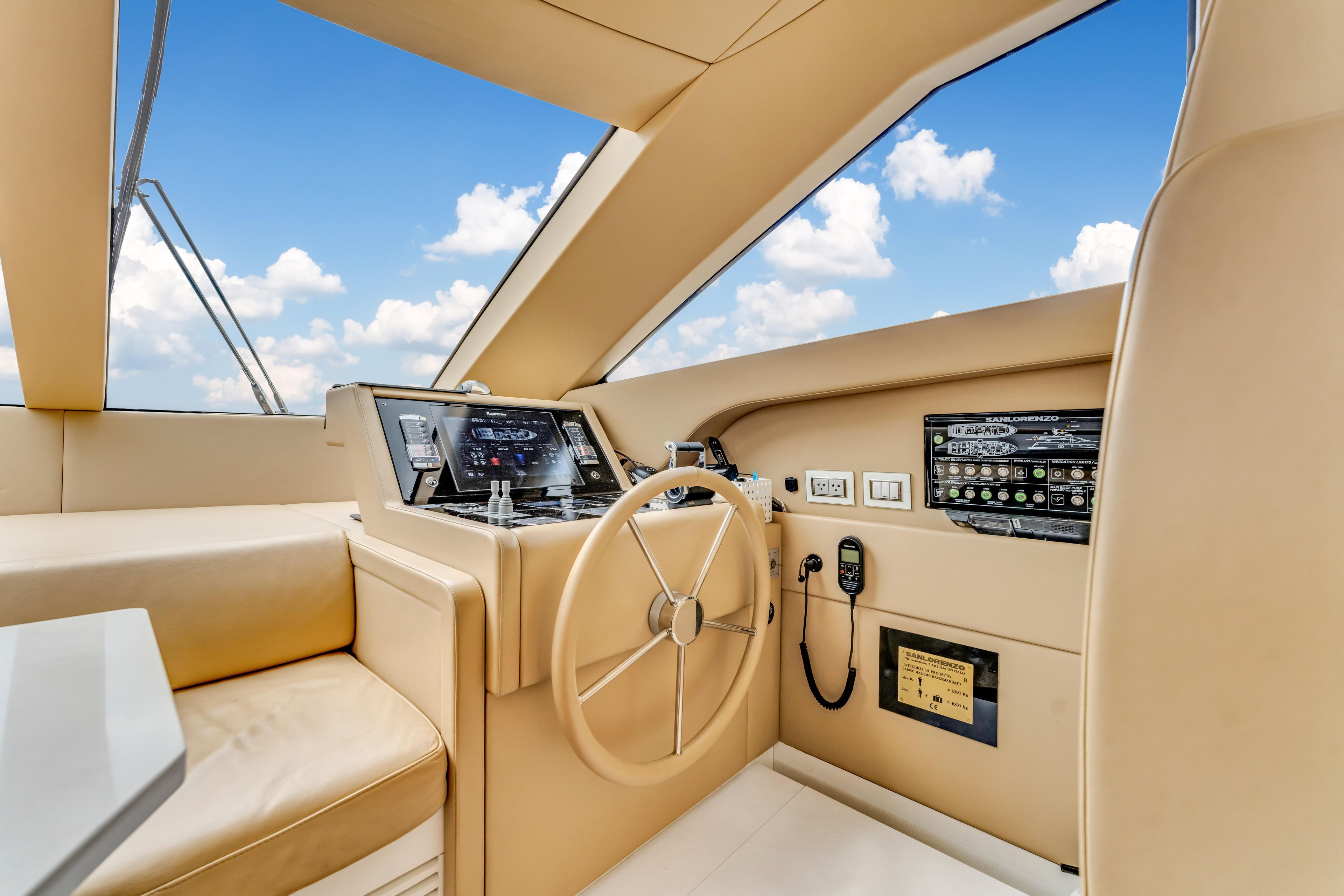 Yacht