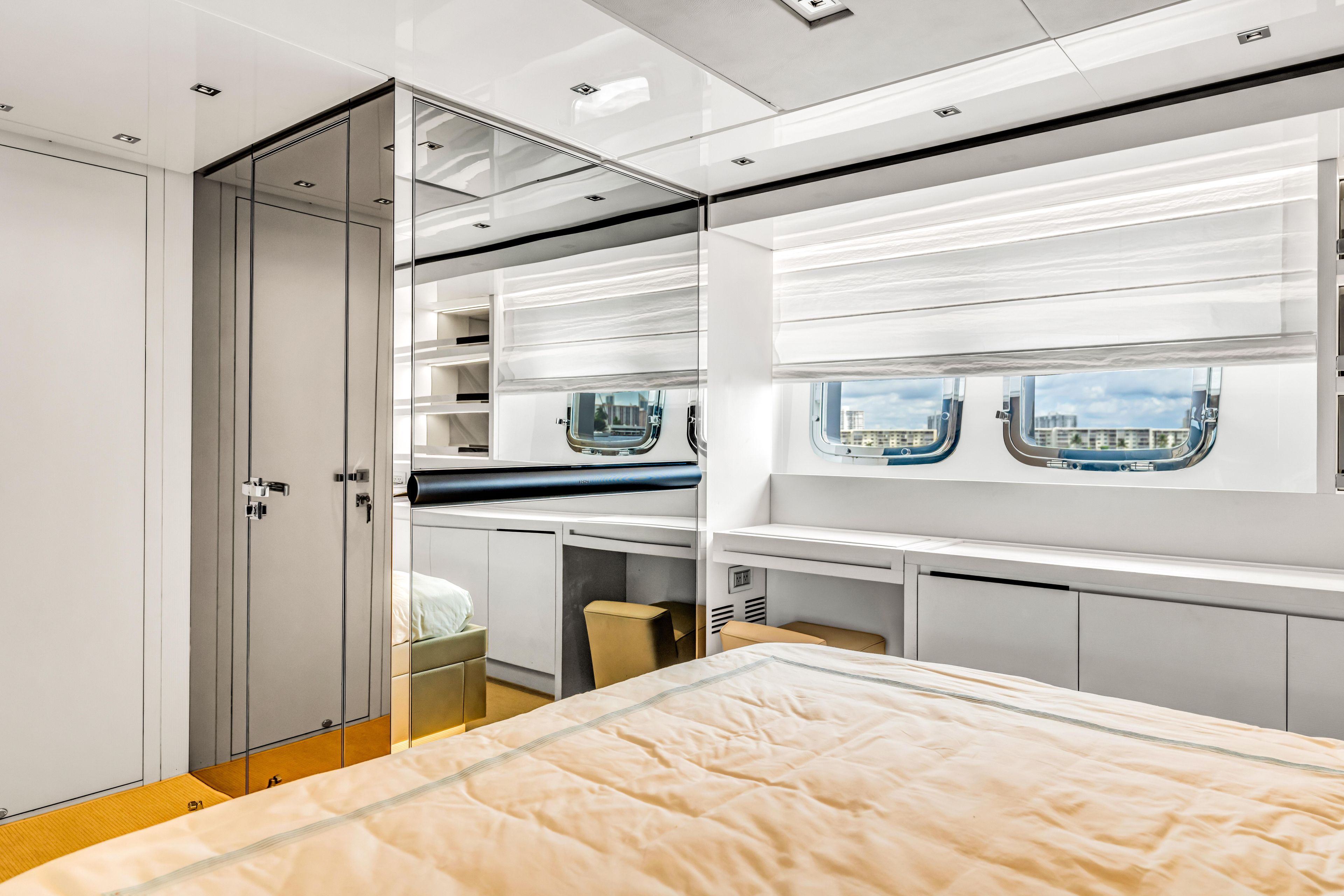 Yacht