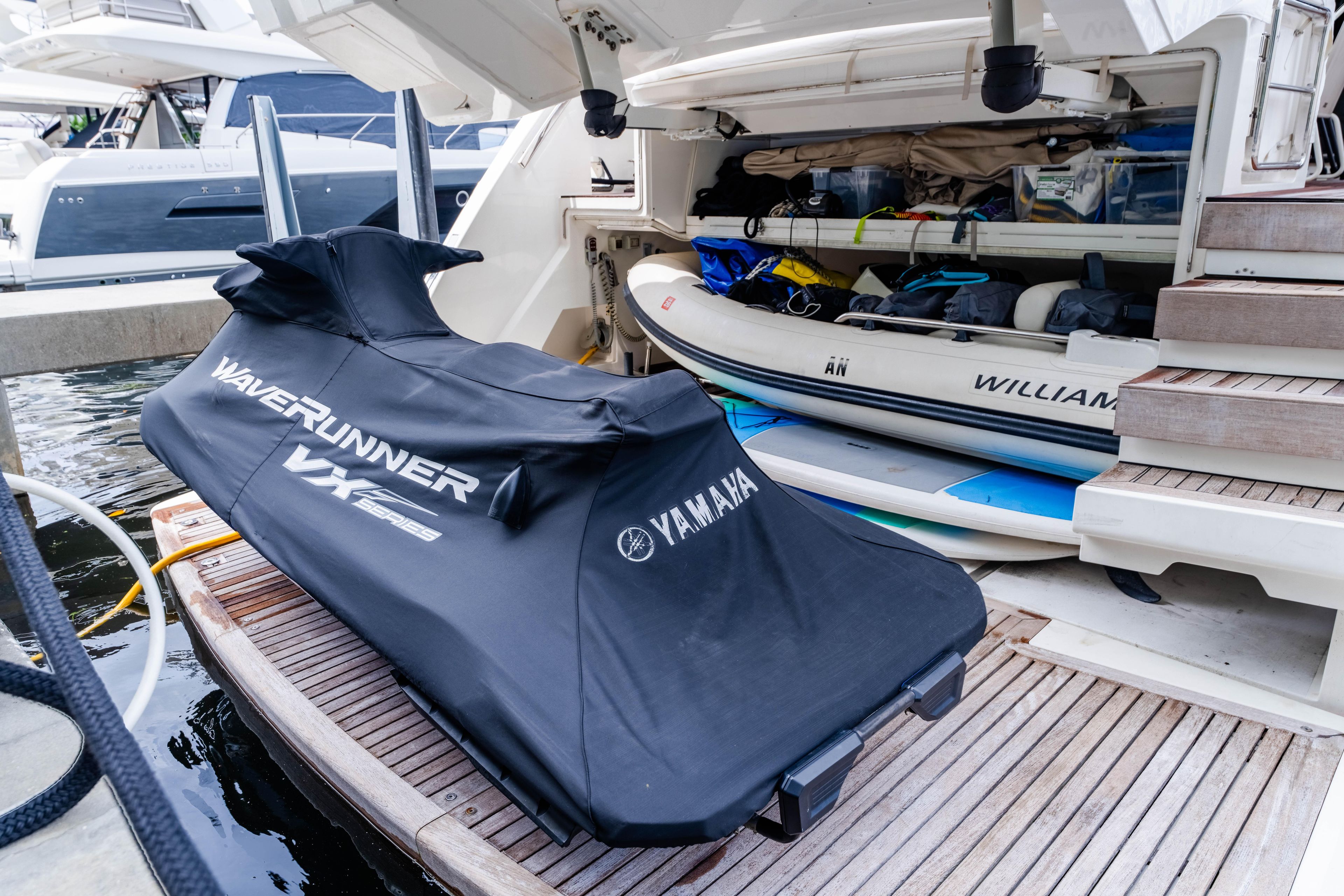 Yacht