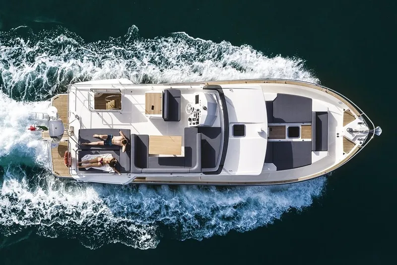 Venus Yacht Photos Pics Manufacturer Provided Image