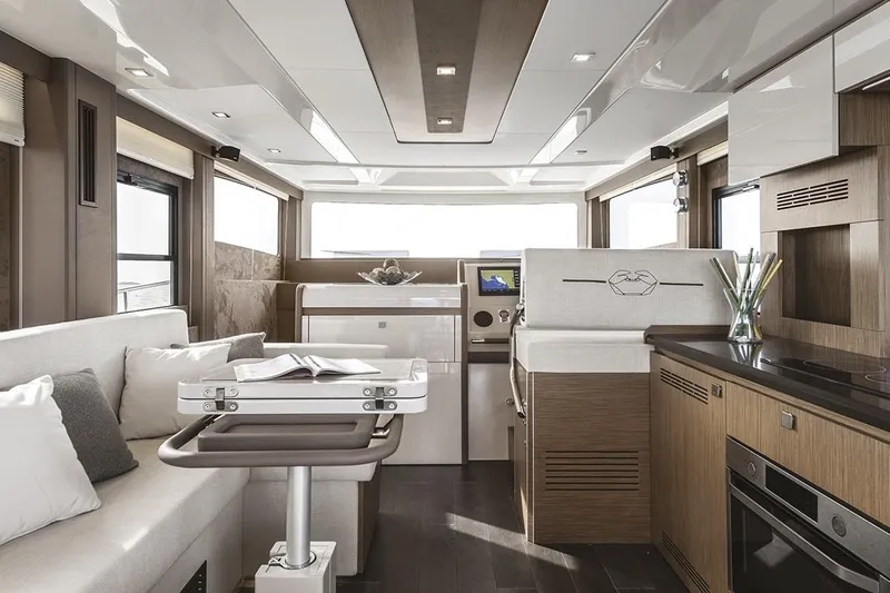 Venus Yacht Photos Pics Manufacturer Provided Image