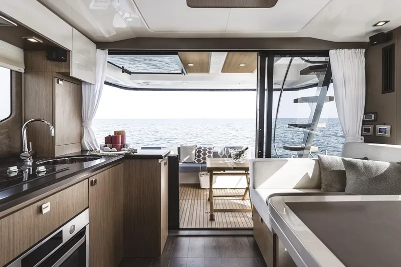 Venus Yacht Photos Pics Manufacturer Provided Image