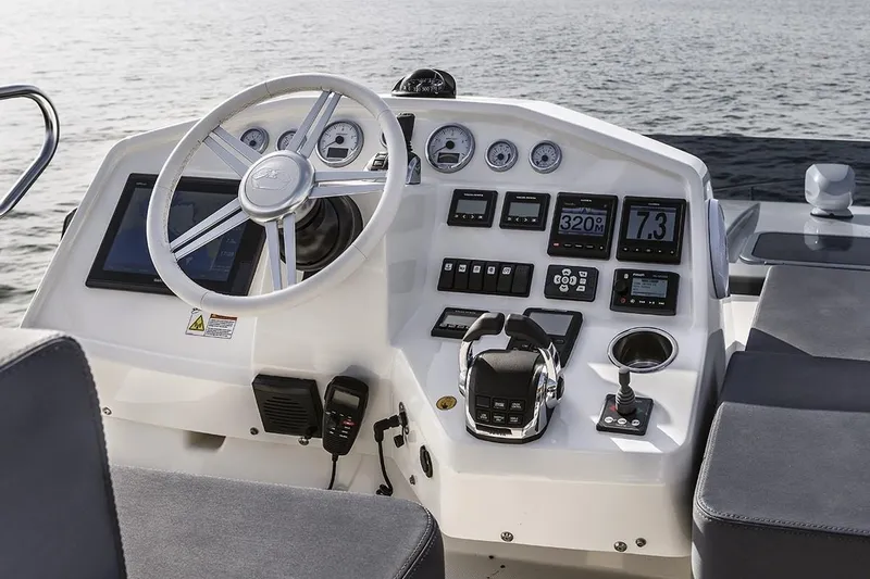 Venus Yacht Photos Pics Manufacturer Provided Image