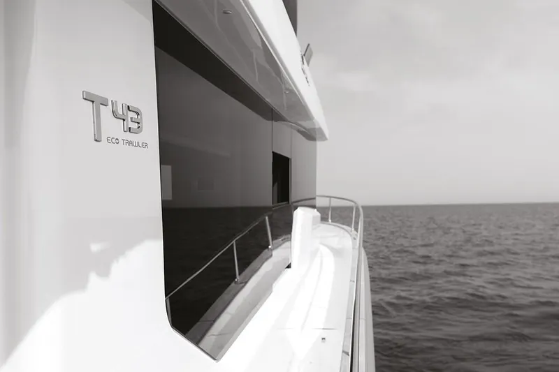 Venus Yacht Photos Pics Manufacturer Provided Image