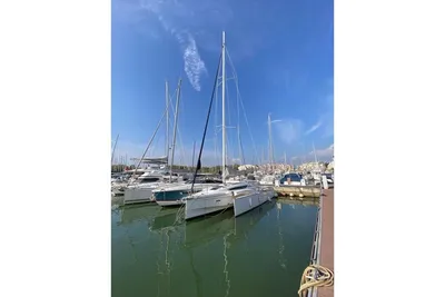 2015 Dragonfly 32 Supreme