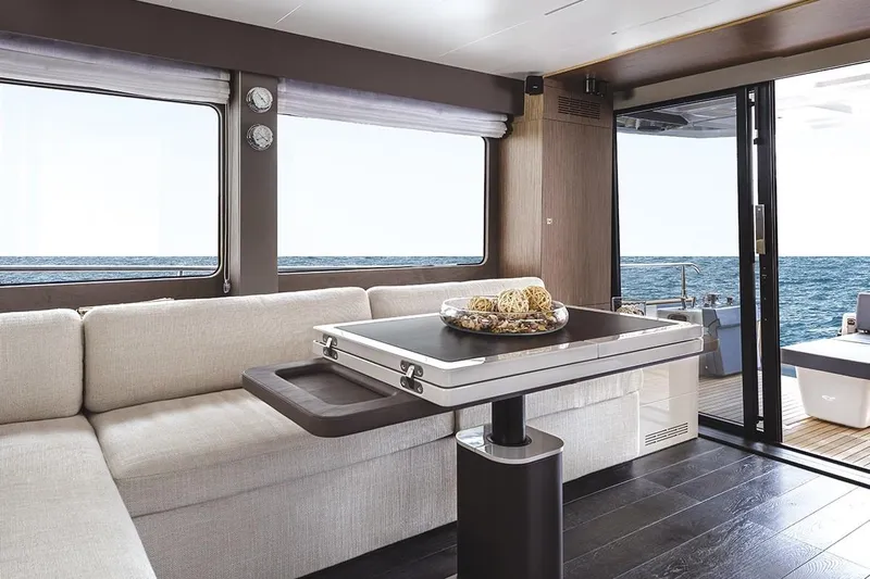  Yacht Photos Pics Manufacturer Provided Image