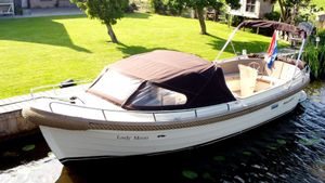 2009 Maril 880