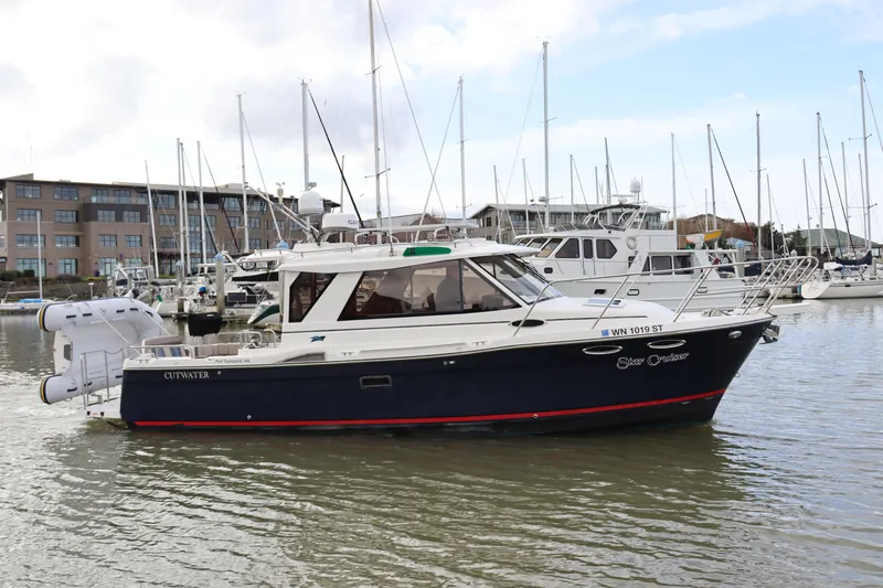 Star Cruiser Yacht Photos Pics 