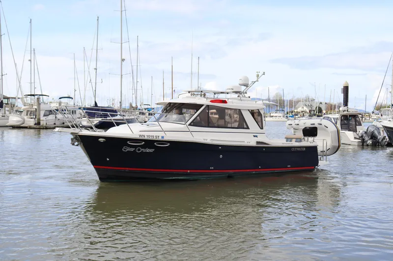 Star Cruiser Yacht Photos Pics 