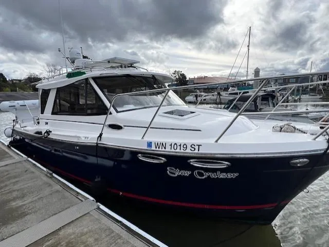 Star Cruiser Yacht Photos Pics 