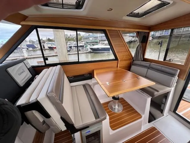 Star Cruiser Yacht Photos Pics 