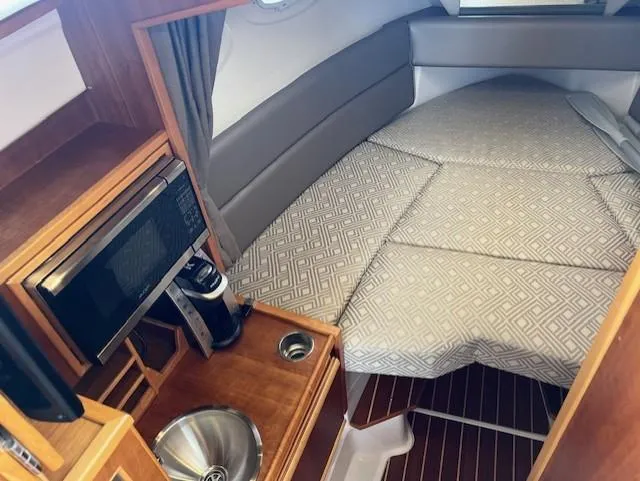 Star Cruiser Yacht Photos Pics 