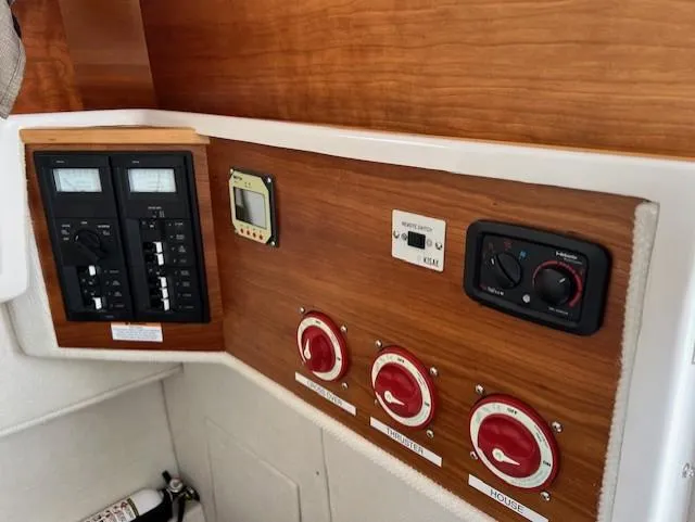 Star Cruiser Yacht Photos Pics 