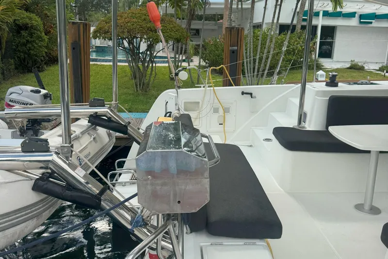 Keola Yacht Photos Pics Lagoon 40 catamaran cockpit, 2022 model, featuring seating and outdoor equipment.