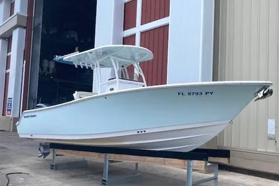 2014 Sportsman Heritage 251 Center Console