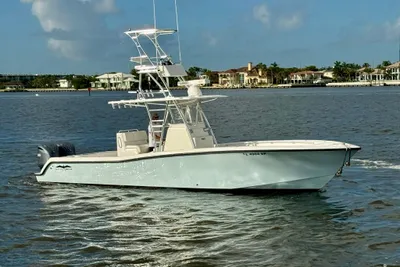Invincible 33 Open Fisherman