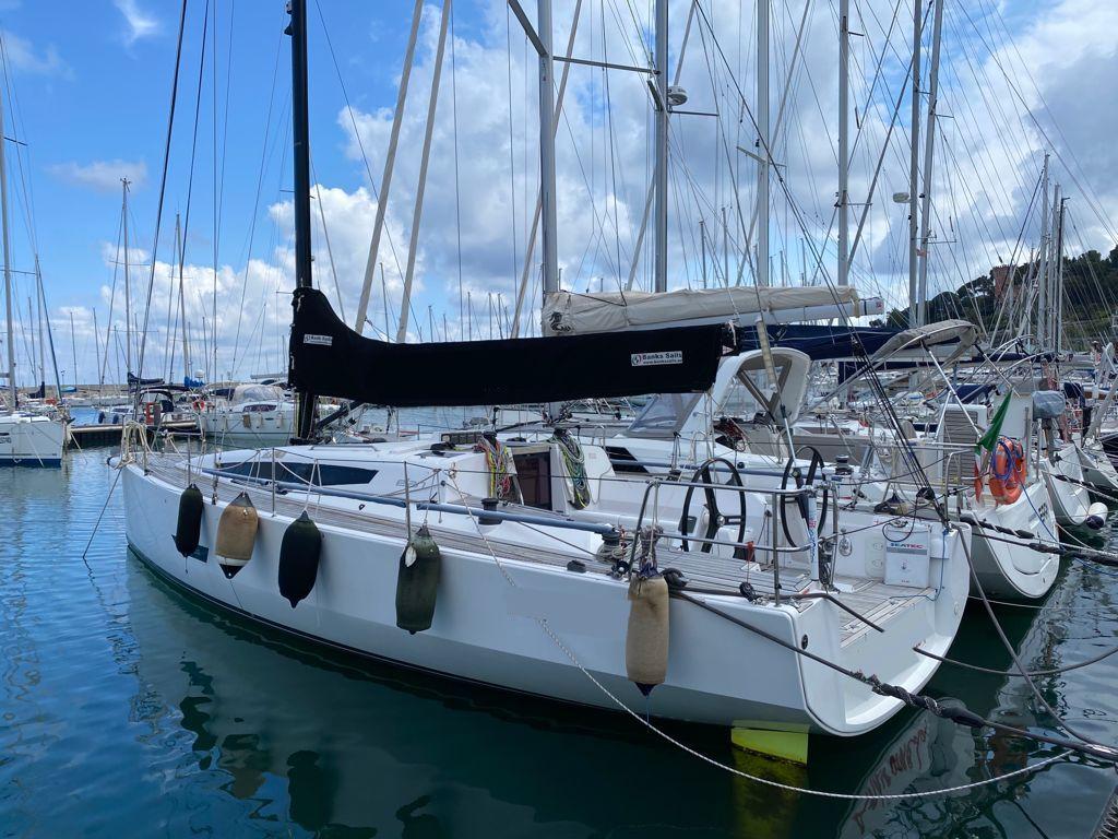 elan 400 yacht for sale