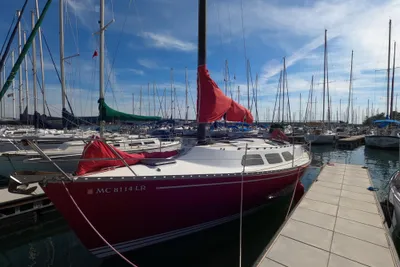 Freedom 32