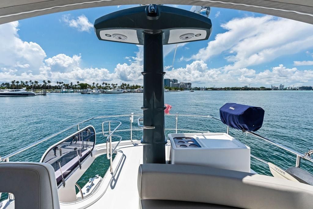 2021 Azimut 43 
