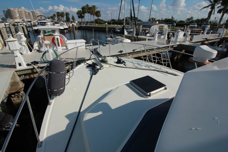 1987 Kha Shing Sundeck