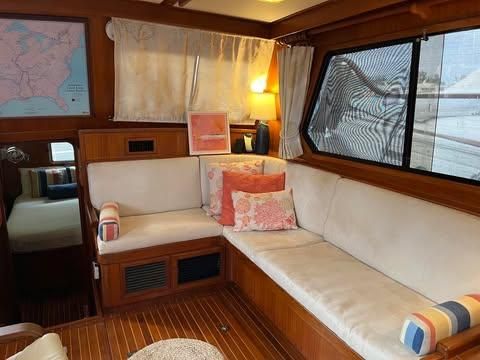 1987 Kha Shing Sundeck