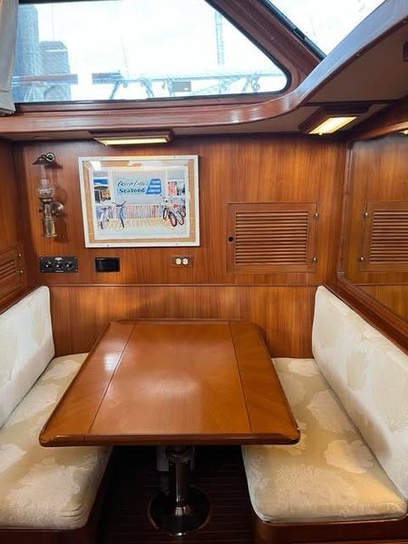 1987 Kha Shing Sundeck