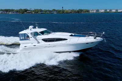 Sea Ray 480 Motor Yacht