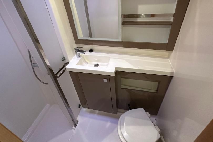 2018 Fountaine Pajot 45 