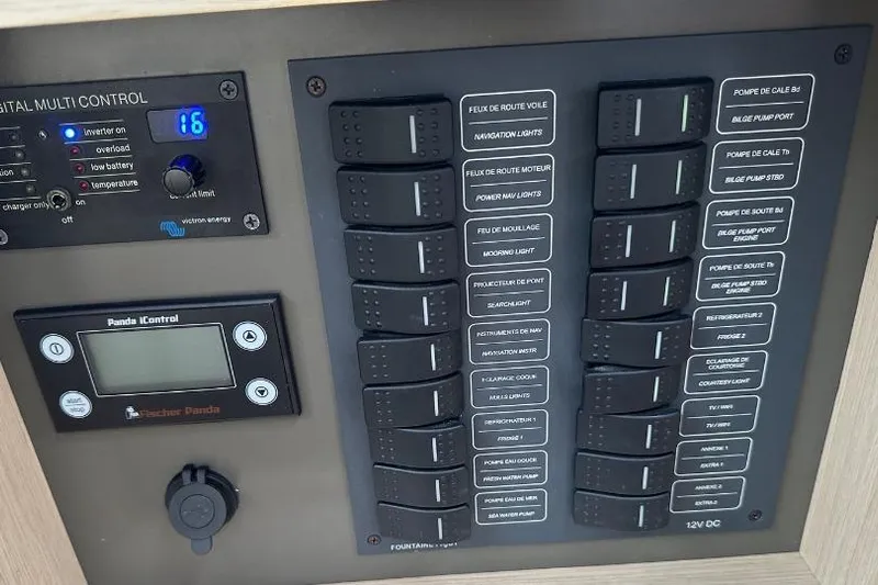 Neptunite Yacht Photos Pics SAONA 47 - 2018