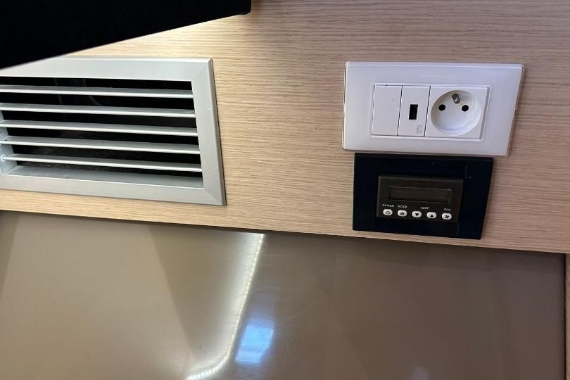 2018 Fountaine Pajot 45 