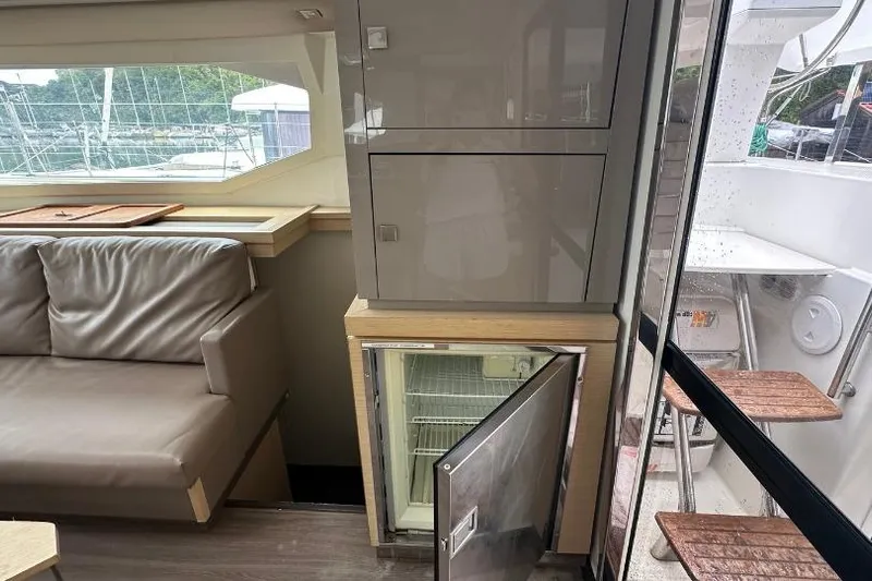 Neptunite Yacht Photos Pics SAONA 47 - 2018