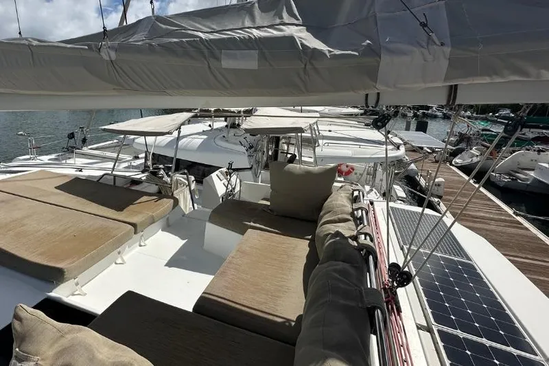 Neptunite Yacht Photos Pics SAONA 47 - 2018